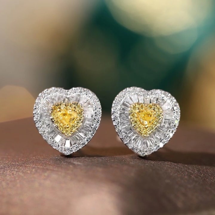 14K GOLD 0.50 CT NATURAL YELLOW DIAMOND & DIAMOND EARRINGS: Ref:230778460 Gold Content:14K Gold Main Gemstone:Yellow Diamond/Diamond Shape:Multiply Carat Weight:0.50ct Color:Yellow/H Treatment:Natural Cut Grade:G