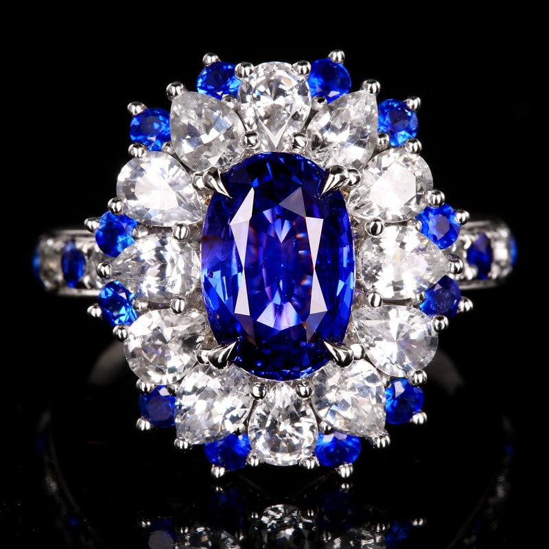 14K GOLD 4.5 CTW NATURAL SAPPHIRE & SAPPHIRE RING (1 of 5)
