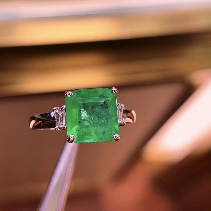 14K GOLD 2.28 CT NATURAL EMERALD & DIAMOND RING (1 of 5)