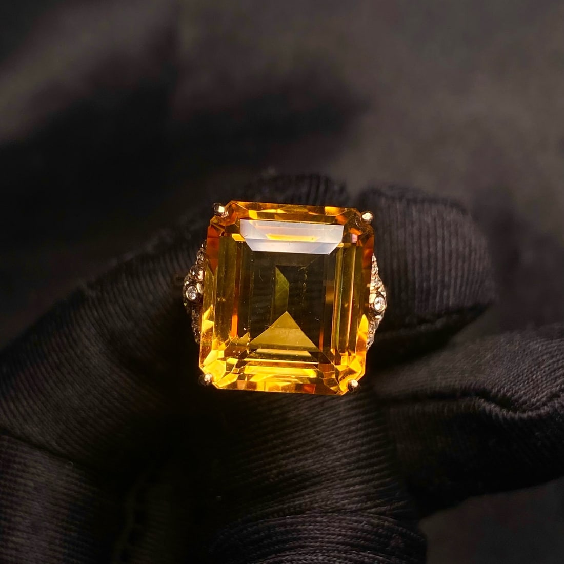 14K GOLD 9.9 CT NATURAL CITRINE & DIAMOND RING (1 of 6)