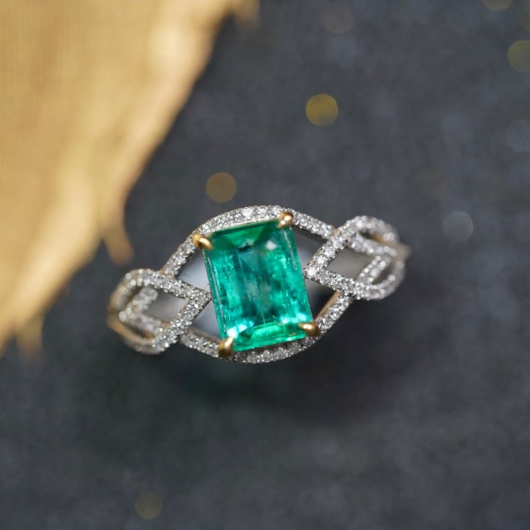 14K GOLD 1.51 CTW NATURAL EMERALD & DIAMOND RING (1 of 7)