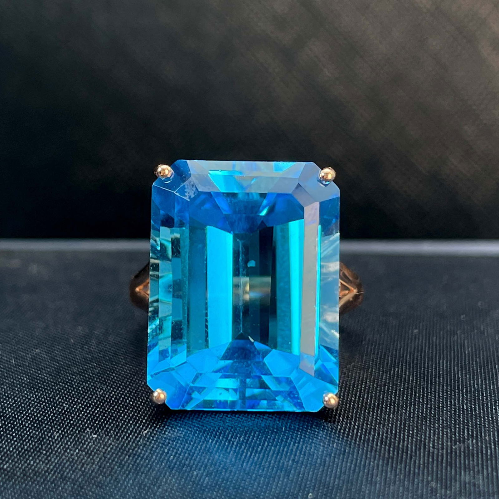 14K GOLD 26.68 CTW NATURAL TOPAZ & DIAMOND RING (1 of 7)