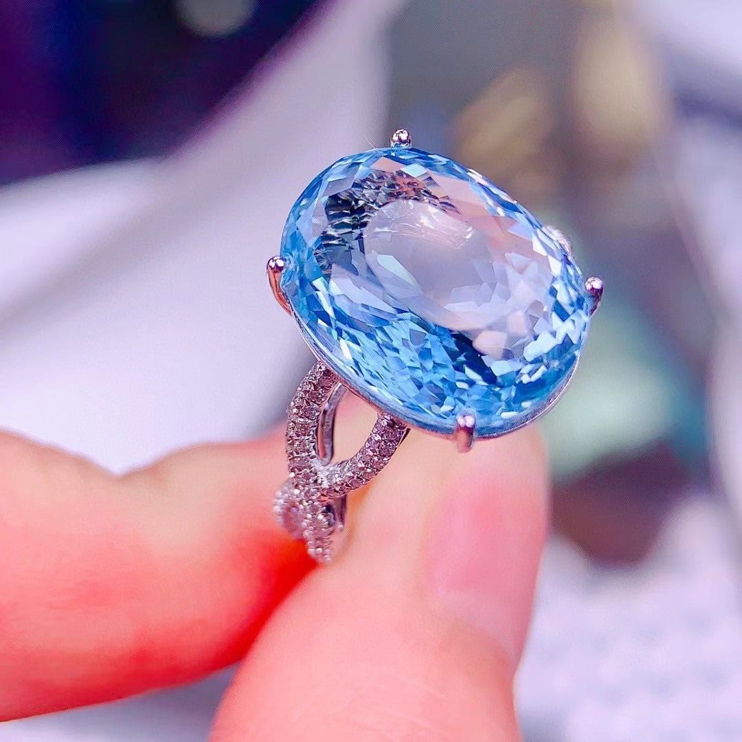 14K GOLD 9.5 CT NATURAL AQUAMARINE & DIAMOND RING (1 of 6)