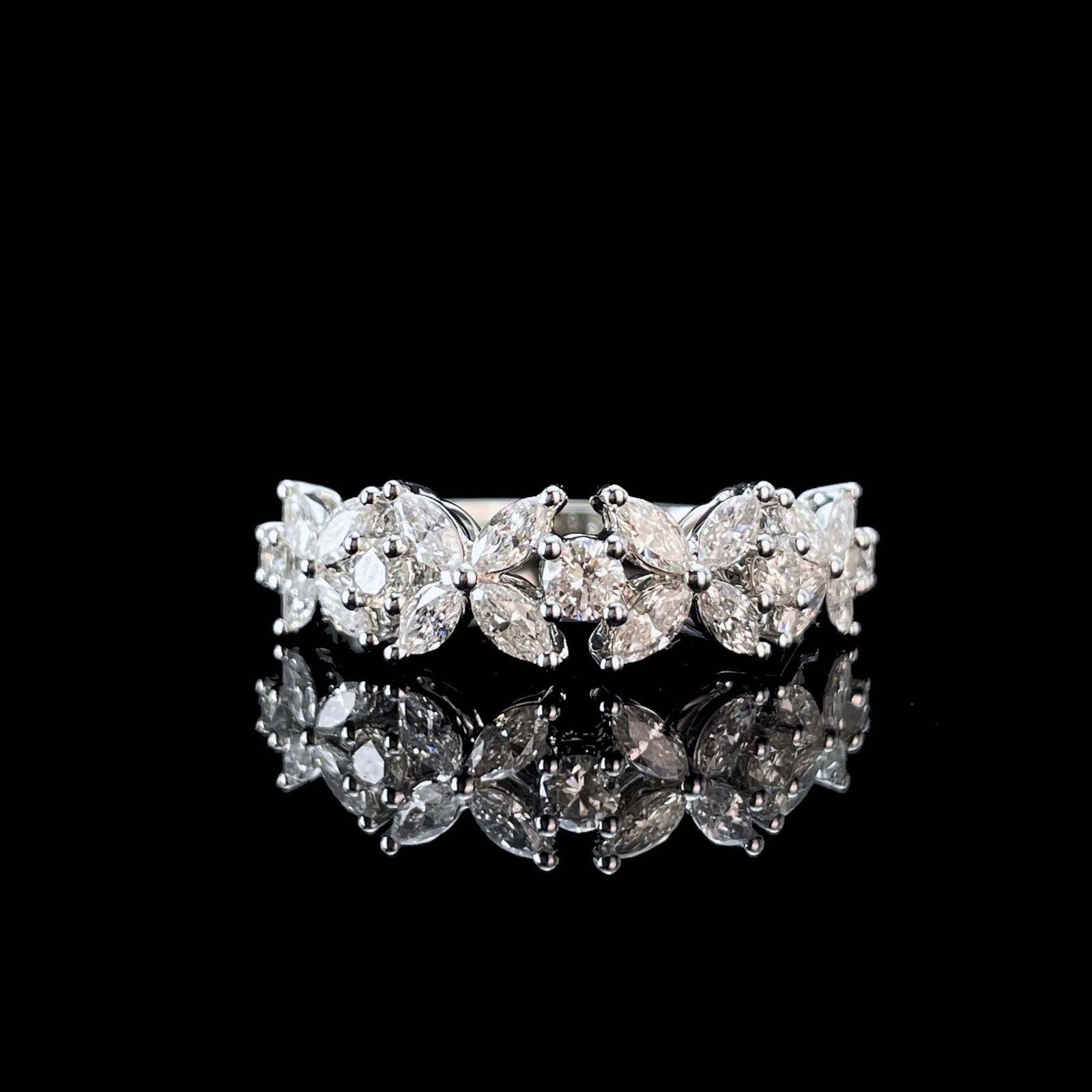 14k Gold 0.85 Ct Natural H Diamond Ring (1 of 5)