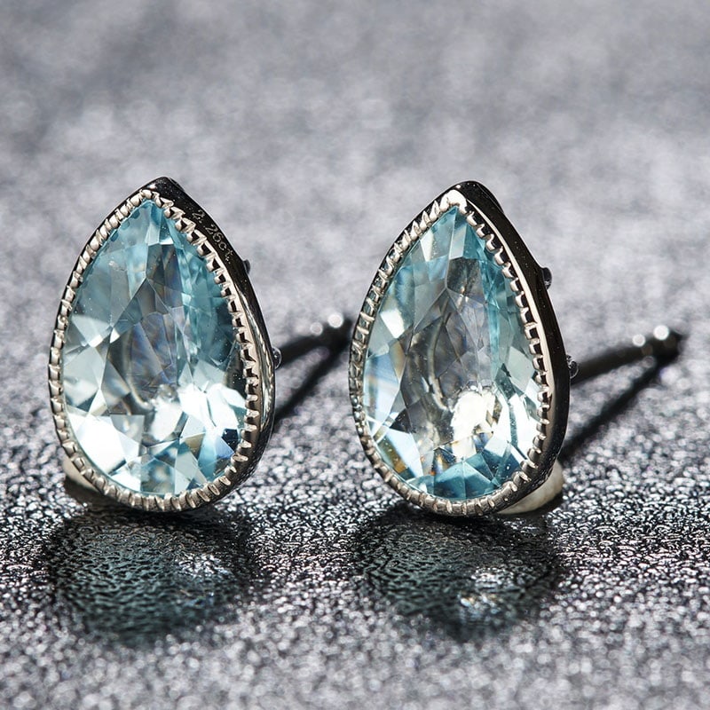 14k Gold 2.26 Ct Natural Aquamarine Earrings (1 of 8)