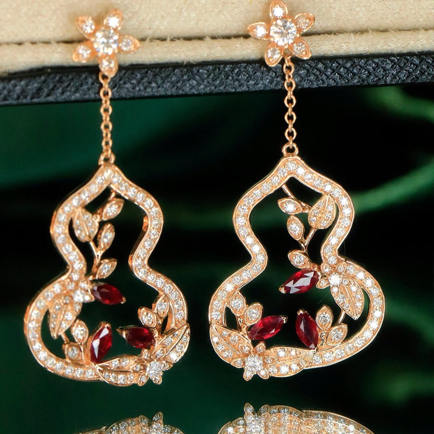 14k Gold 0.7 Ct Natural H Diamond Earrings (1 of 5)