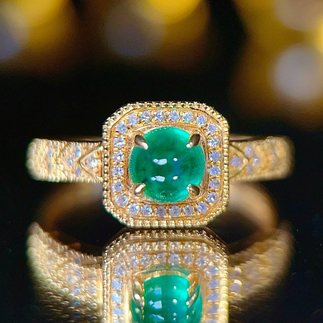 14k Gold 0.7 Ct Natural Emerald & Diamond Ring (1 of 7)