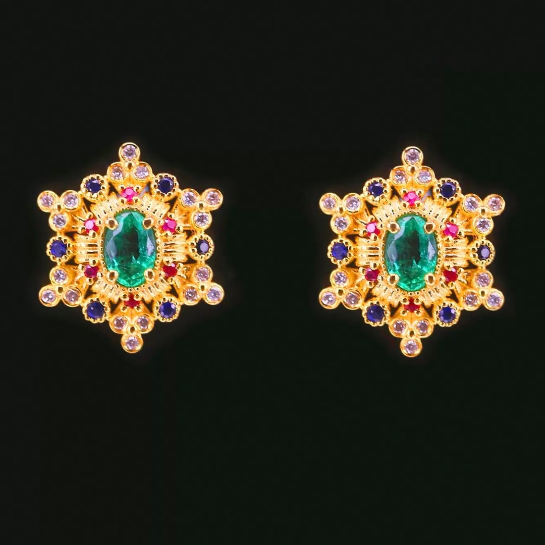 14k Gold 0.92 Ctw Natural Emerald & Diamond Earrings (1 of 5)
