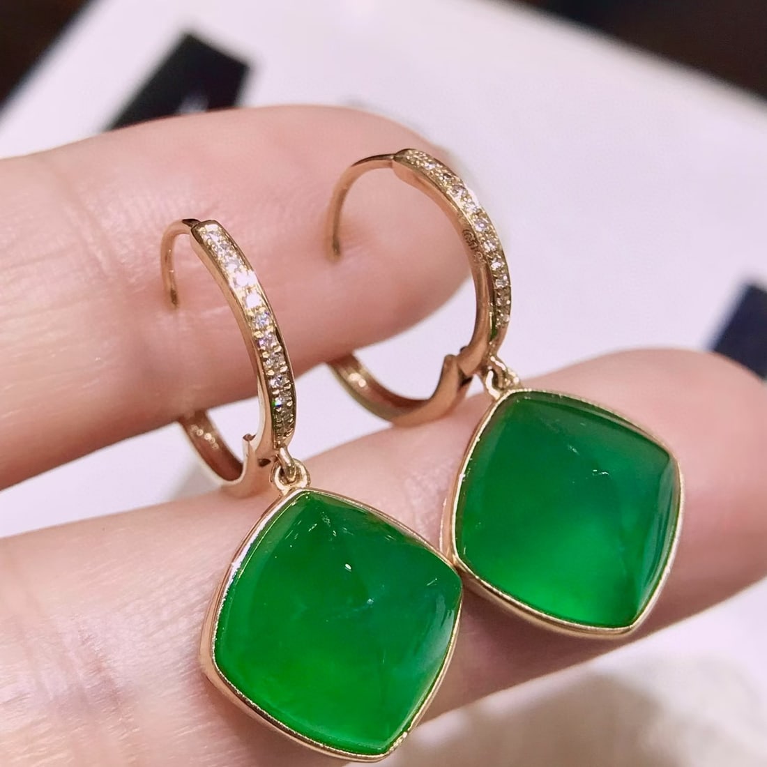 14k Gold 10.7 Ct Vivid Green Natural Emerald & Diamond Earrings - 2