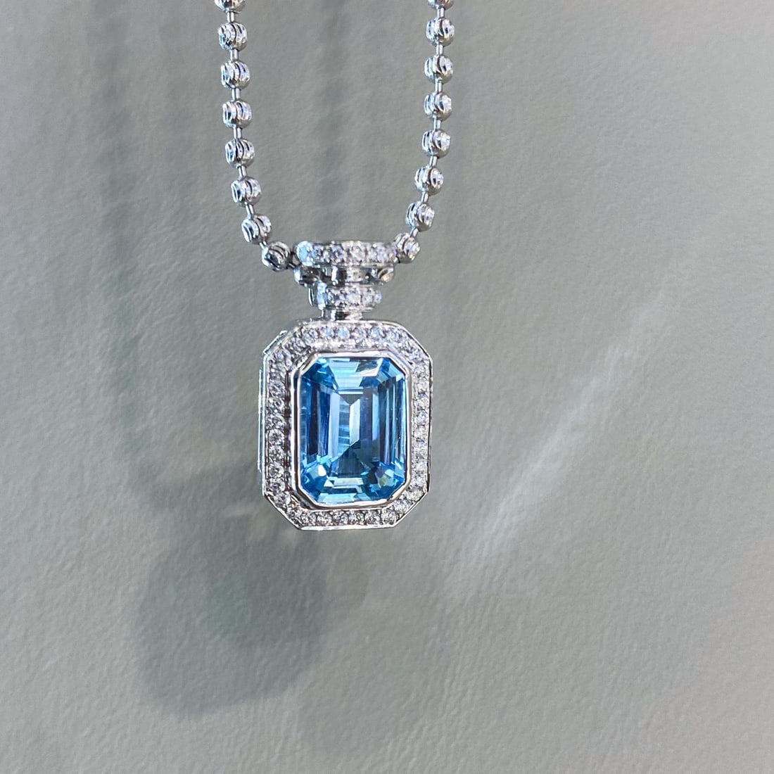 14K GOLD 1.59 CTW NATURAL AQUAMARINE & DIAMOND PENDANT( WITHOUT CHAIN ) (1 of 6)