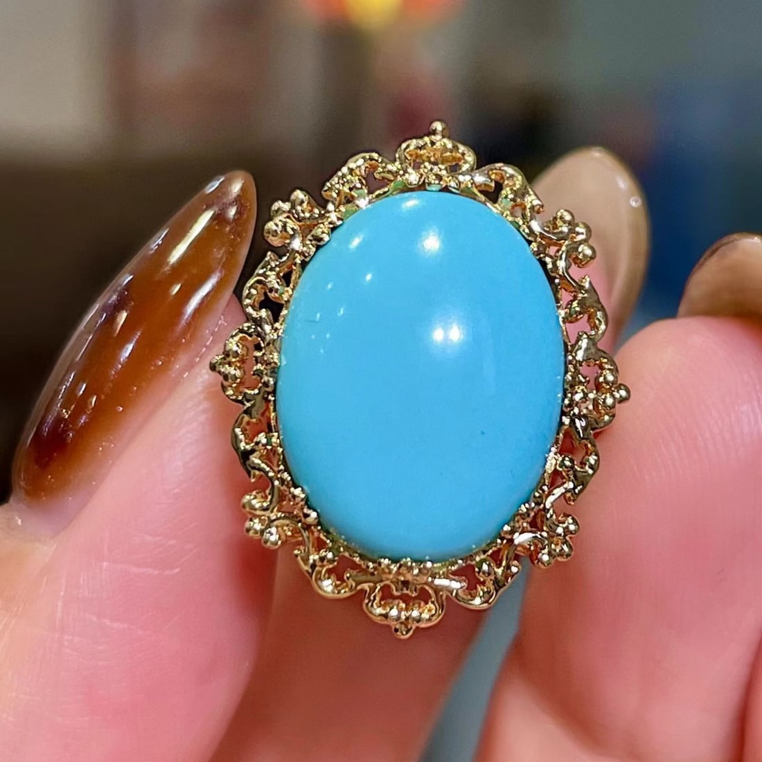 14k Gold 5.81 Ct Natural Blue Turquoise & Diamond Ring: Ref:231089128 // gold content:14k gold // ring size:7. 25us // // main gemstone:blue turquoise // shape:oval // carat weight:5. 81ct // color:blue // treatment:natural // // adjacent gemstone 2 :