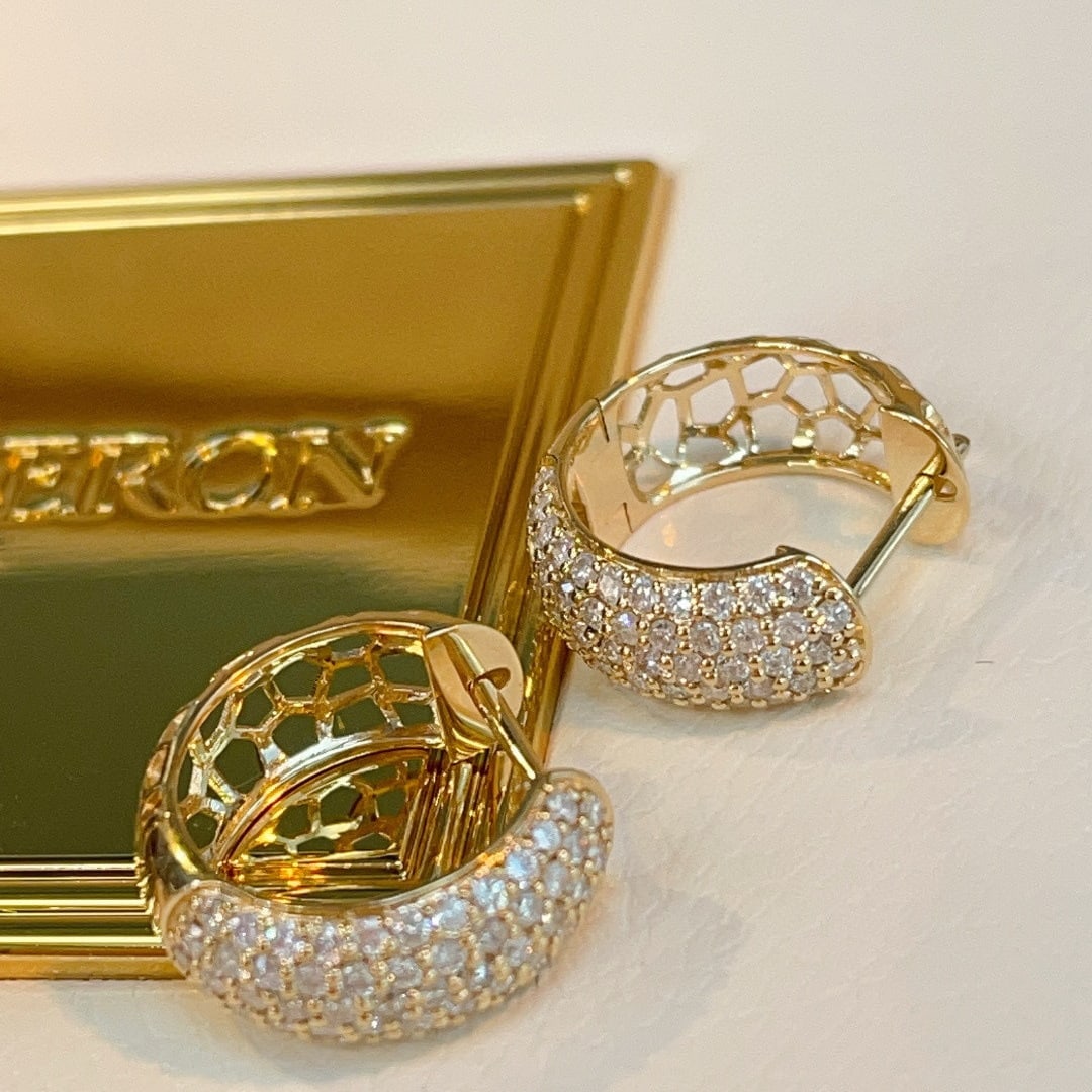 14k Gold 0.66 Ct Natural H Diamond Earrings: Ref:231090163 // gold content:14k gold // main gemstone:diamond // shape:round // carat weight:0. 66ct // clarity grade:vs-si // color:h // treatment:natural // cut grade:g // Condition: NewLow