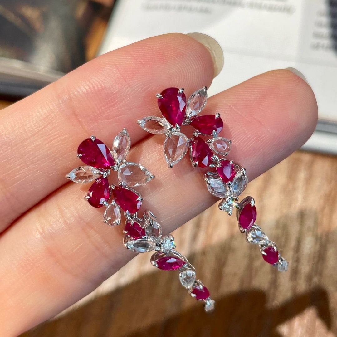 14k Gold 2.5 Ct Natural Ruby & Sapphire & Diamond Earrings: Ref:231090230 // gold content:14k gold // main gemstone:ruby // shape:multiple // carat weight:2. 5ct // color:red // treatment:natural // // adjacent gemstone 2 : sapphire // shape:multiple // color: