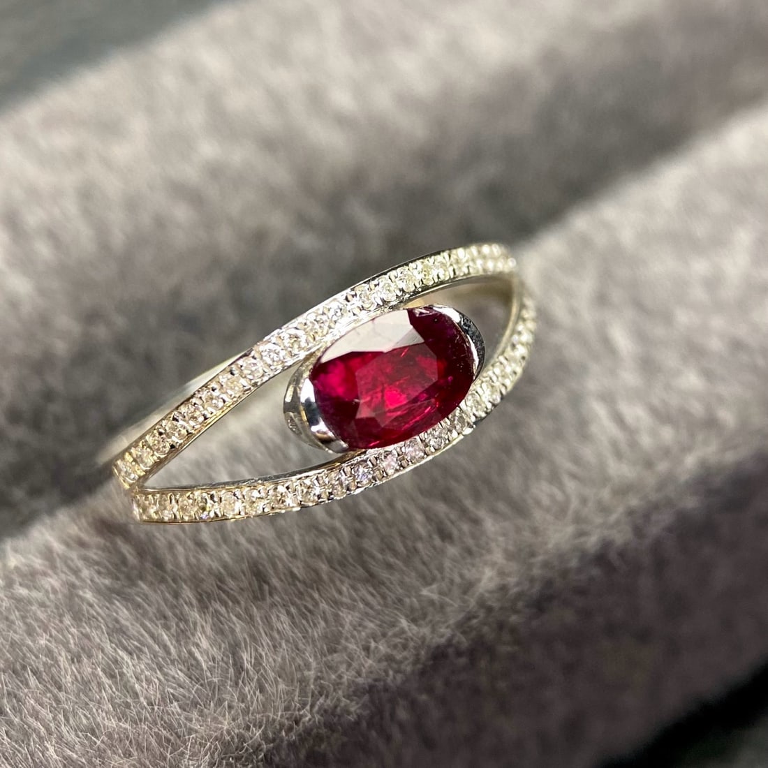 14k Gold 0.62 Ct Natural Ruby & Diamond Ring - 4