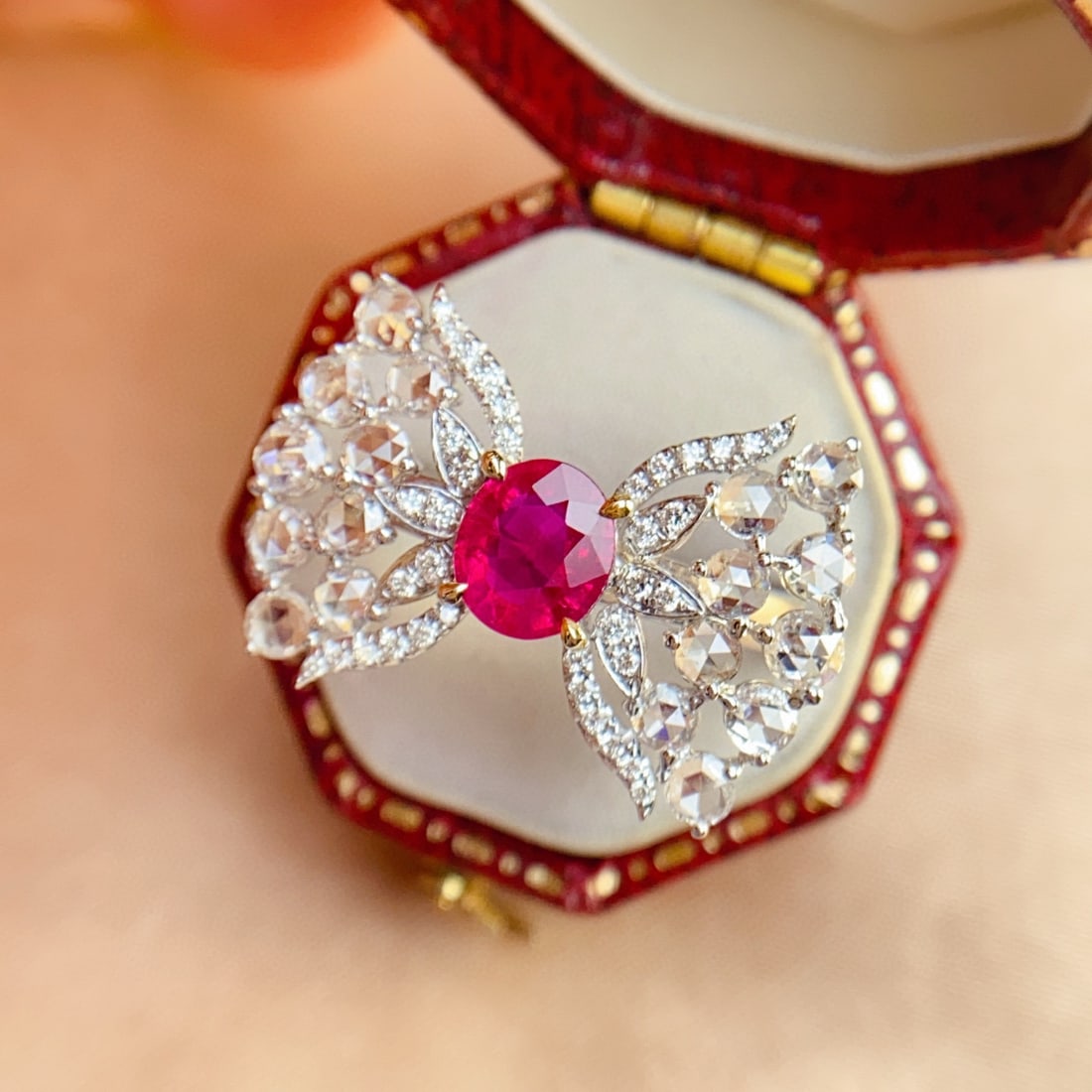 14k Gold 2.19 Ctw Natural Ruby & Diamond Ring: Ref:231090333 // gold content:14k gold // ring size:7. 25us // // main gemstone:ruby // shape:oval // carat weight:1. 05ct // color:red // treatment:natural // // adjacent gemstone 2 : diamond //