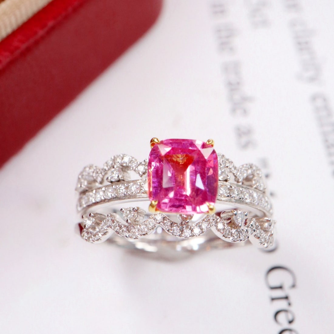 14k Gold 1.58 Ctw Natural Spinel & Diamond Ring: Ref:231096078 // gold content:14k gold // ring size:7. 25us // // main gemstone:spinel // shape:cushion // carat weight:1. 19ct // color:pink // treatment:natural // // adjacent gemstone 2 : diamond /