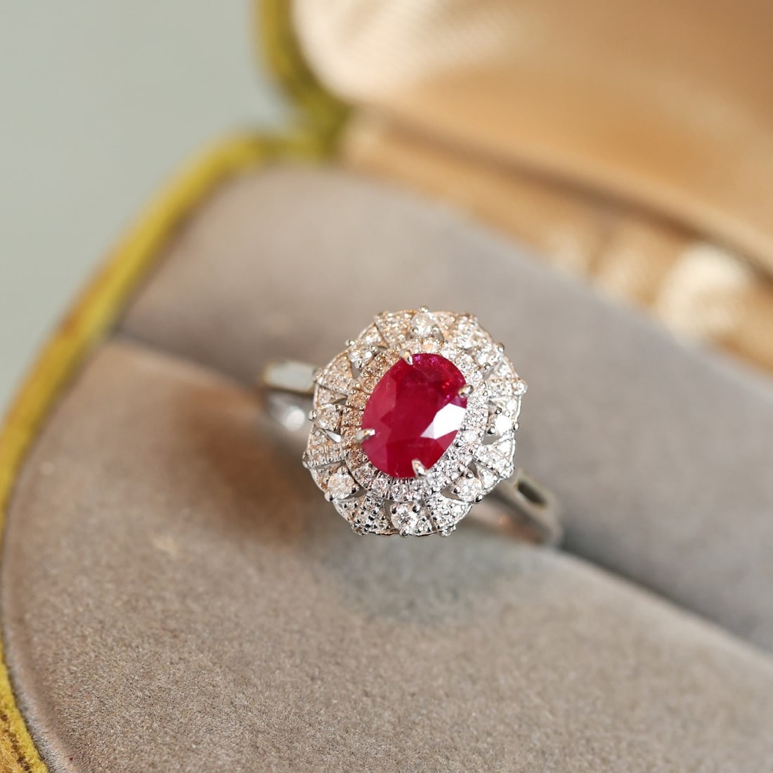 14K GOLD 1.47 CTW NATURAL RUBY & DIAMOND RING: Ref:231102176 // Gold Content:14K Gold // Ring Size:7.25US // // Main Gemstone:Ruby // Shape:Oval // Carat Weight:1.18ct // Color:Red // Treatment:Natural // // Adjacent Gemstone 2 : Diamond // Shape: