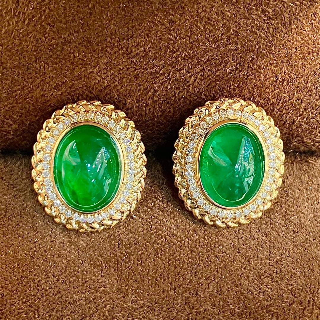 14K GOLD 4.27 CTW VIVID GREEN NATURAL EMERALD & DIAMOND EARRINGS (1 of 6)