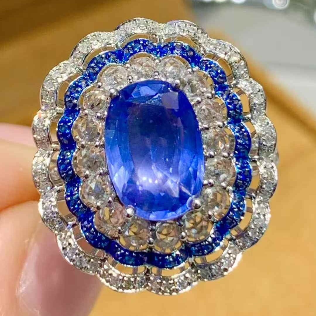 14k Gold 2.5 Ct Natural Sapphire & Diamond Ring: Ref:231103029 // gold content:14k gold // ring size:7. 25us // // main gemstone:sapphire // shape:cushion // carat weight:2. 5ct // color:blue // treatment:natural // // adjacent gemstone 2 :