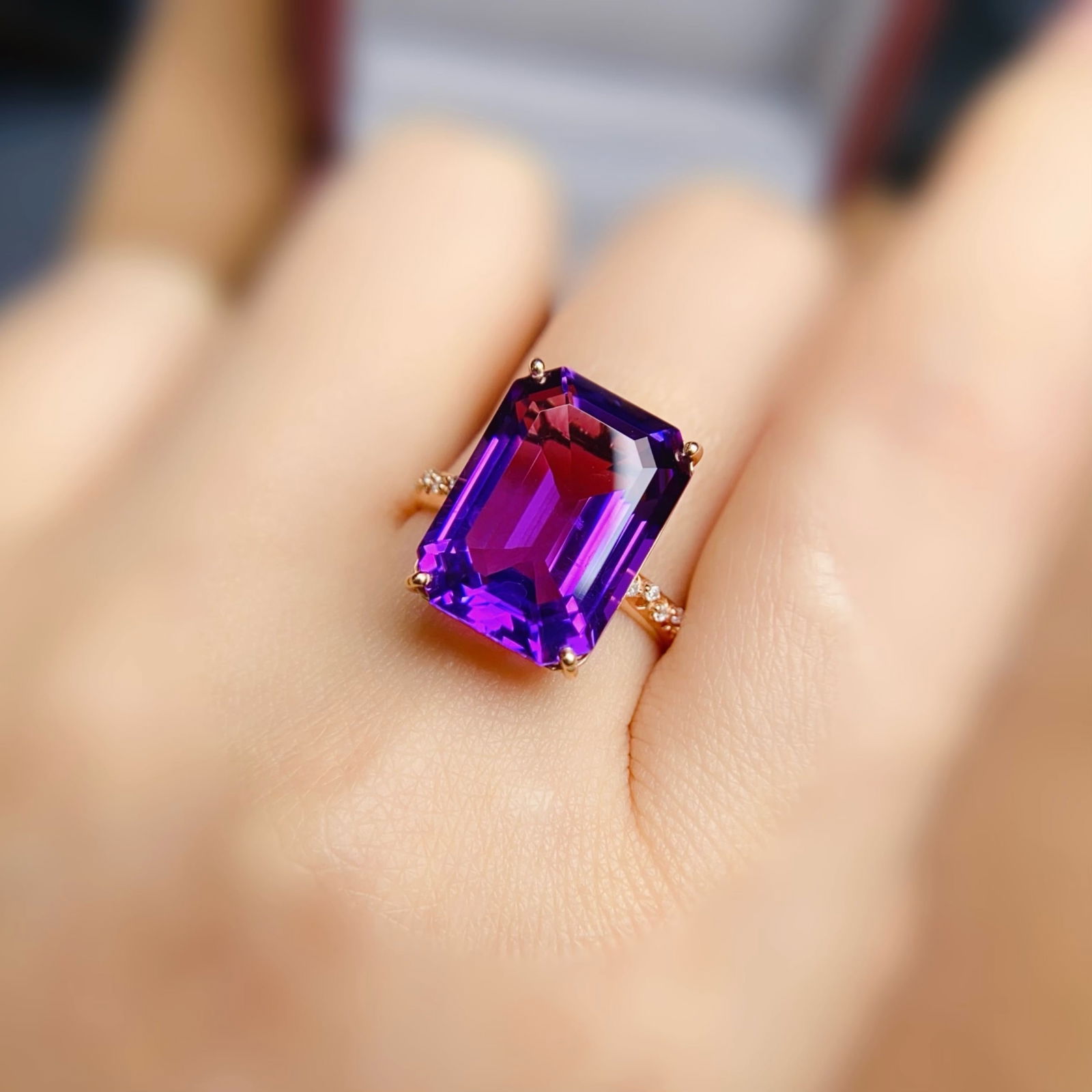 14k Gold 7.95 Ctw Natural Amethyst & Diamond Ring - 4