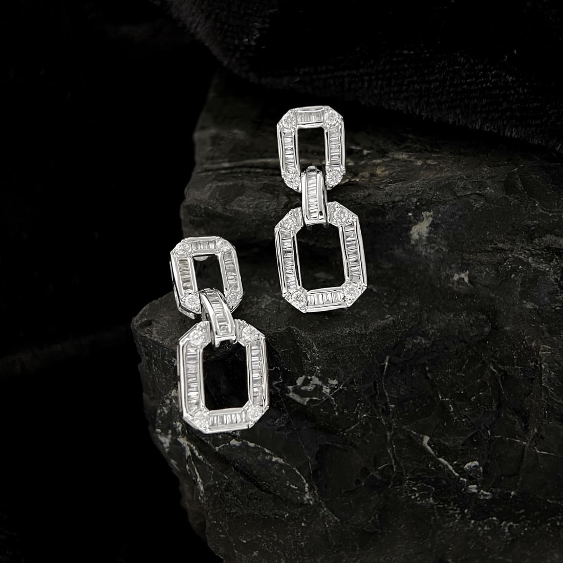 14k Gold 0.8 Ct Natural H Diamond Earrings - 4