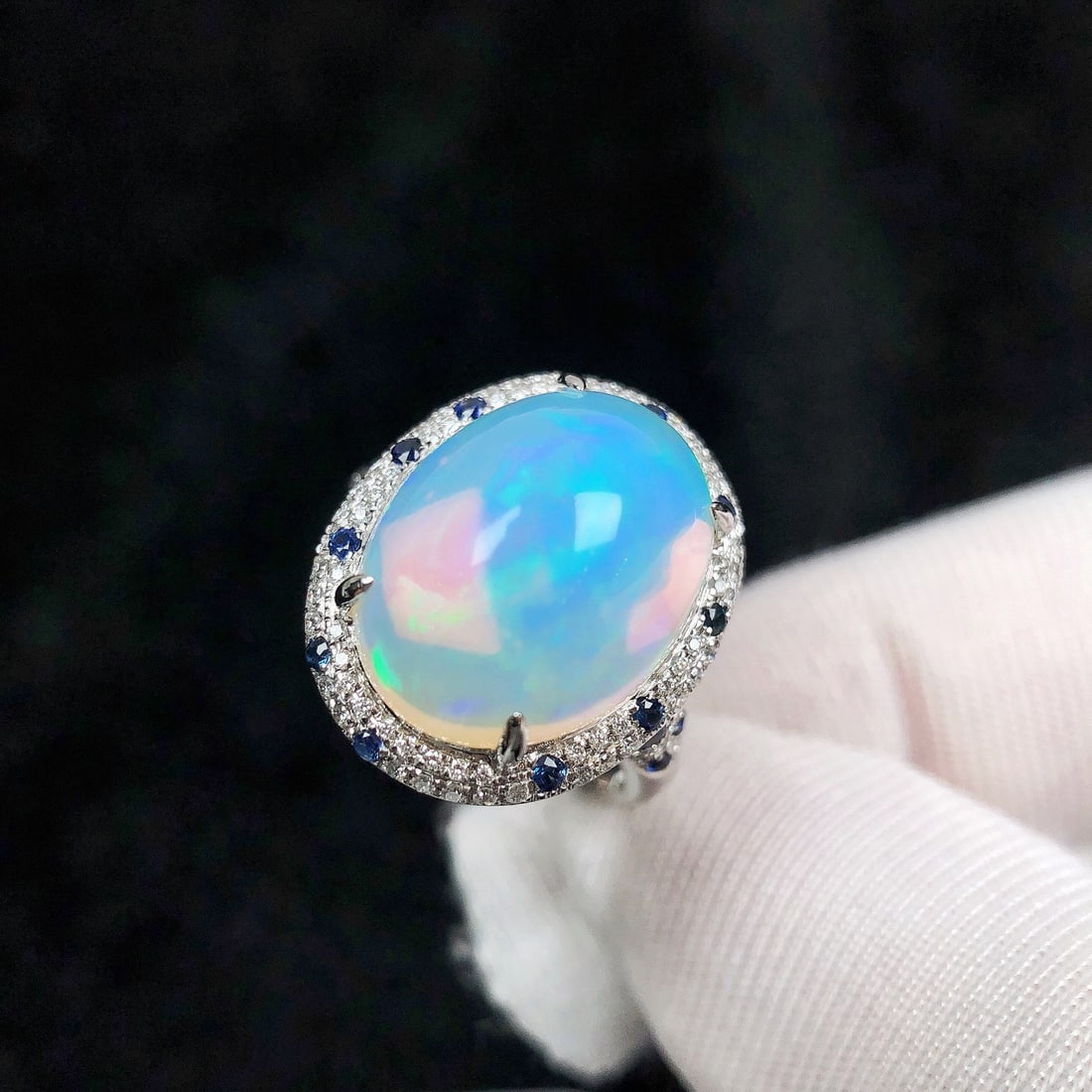 14k Gold 6.40 Ctw Natural Opal & Diamond Ring - 4