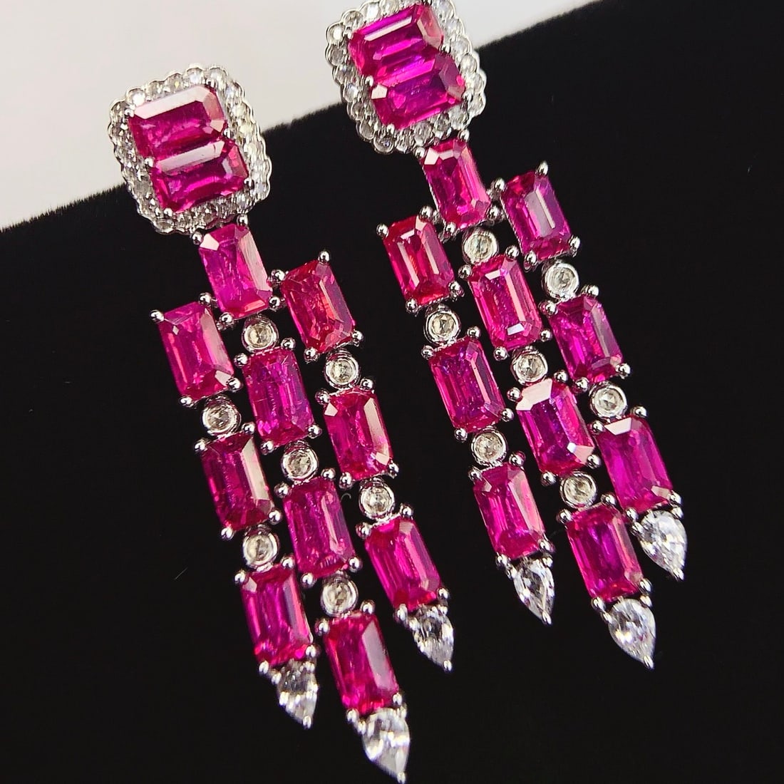 14k Gold 8.29 Ct Natural Ruby & Diamond Earrings - 3