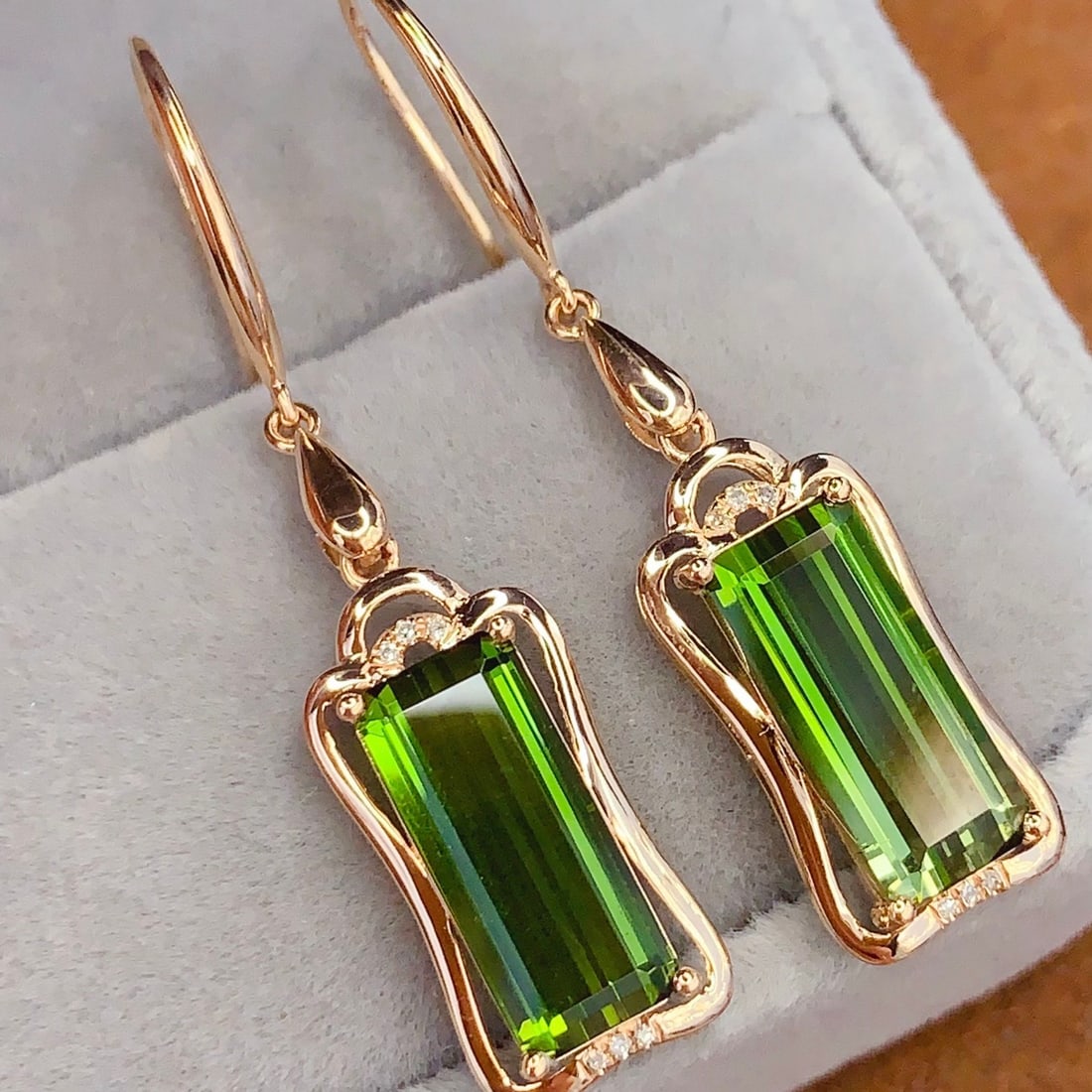 14k Gold 6.2 Ct Natural Tourmaline & Diamond Earrings - 5