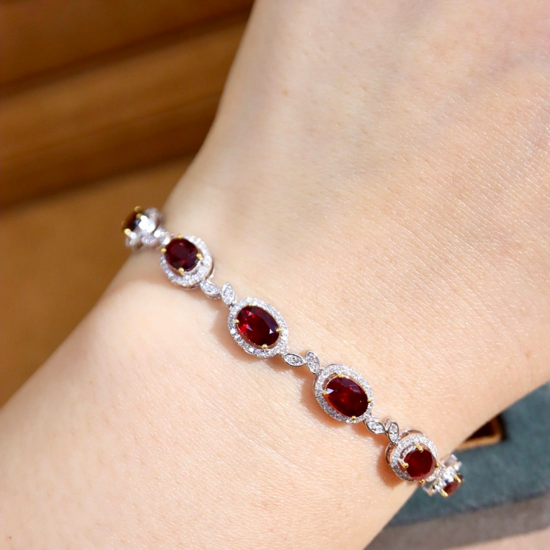 14k Gold 5.43 Ctw Natural Ruby & Diamond Bracelet - 4