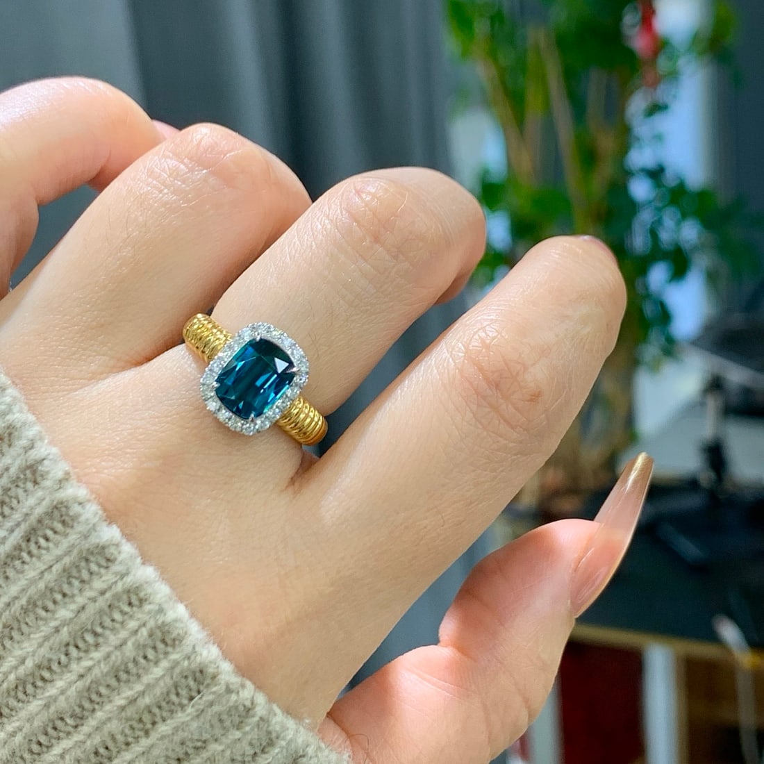 14k Gold 2.61 Ctw Natural Tourmaline & Diamond Ring - 4