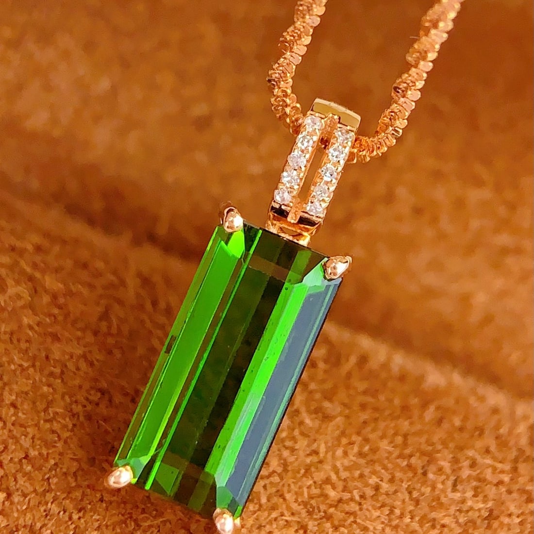 14k Gold 2.7 Ct Natural Tourmaline & Diamond Pendant( Without Chain ) - 2