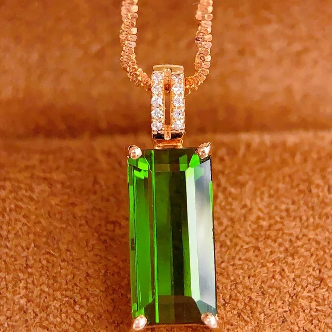 14k Gold 2.7 Ct Natural Tourmaline & Diamond Pendant( Without Chain ) - 3