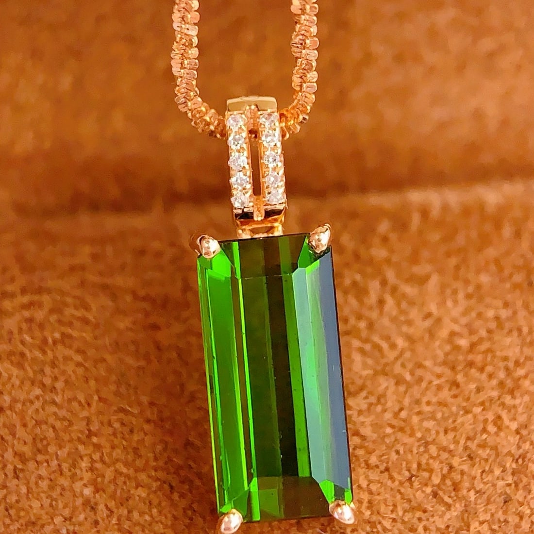 14k Gold 2.7 Ct Natural Tourmaline & Diamond Pendant( Without Chain ) - 5