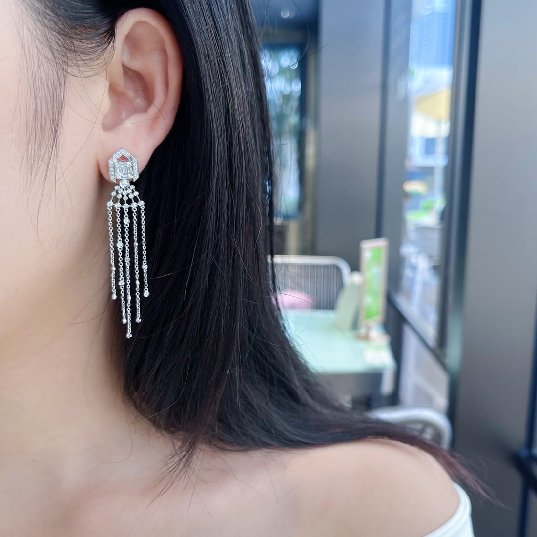 14k Gold 0.96 Ctw Natural H Diamond Earrings - 4