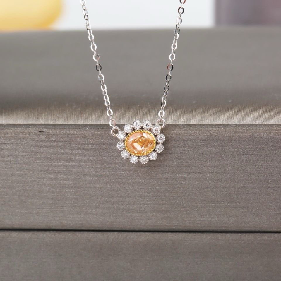 14k Gold 0.57 Ctw Natural Yellow Diamond & Diamond Necklace: Ref:231104353 // gold content:14k gold // main gemstone:yellow diamond // shape:oval // carat weight:0. 48ct // color:yellow // treatment:natural // // adjacent gemstone 2 : diamond // shape:round