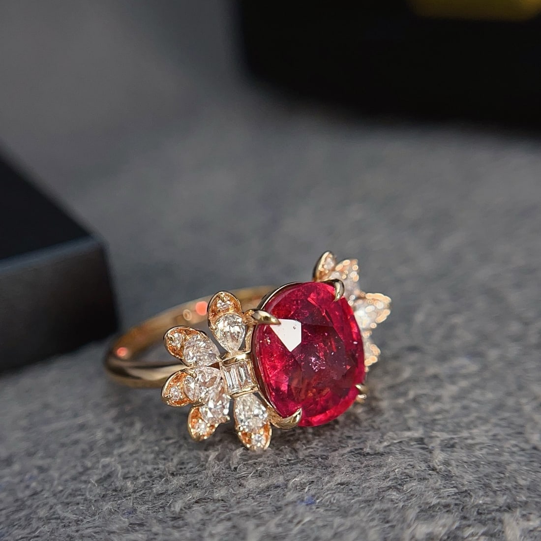 14k Gold 3.90 Ct Natural Tourmaline & Diamond Ring - 2