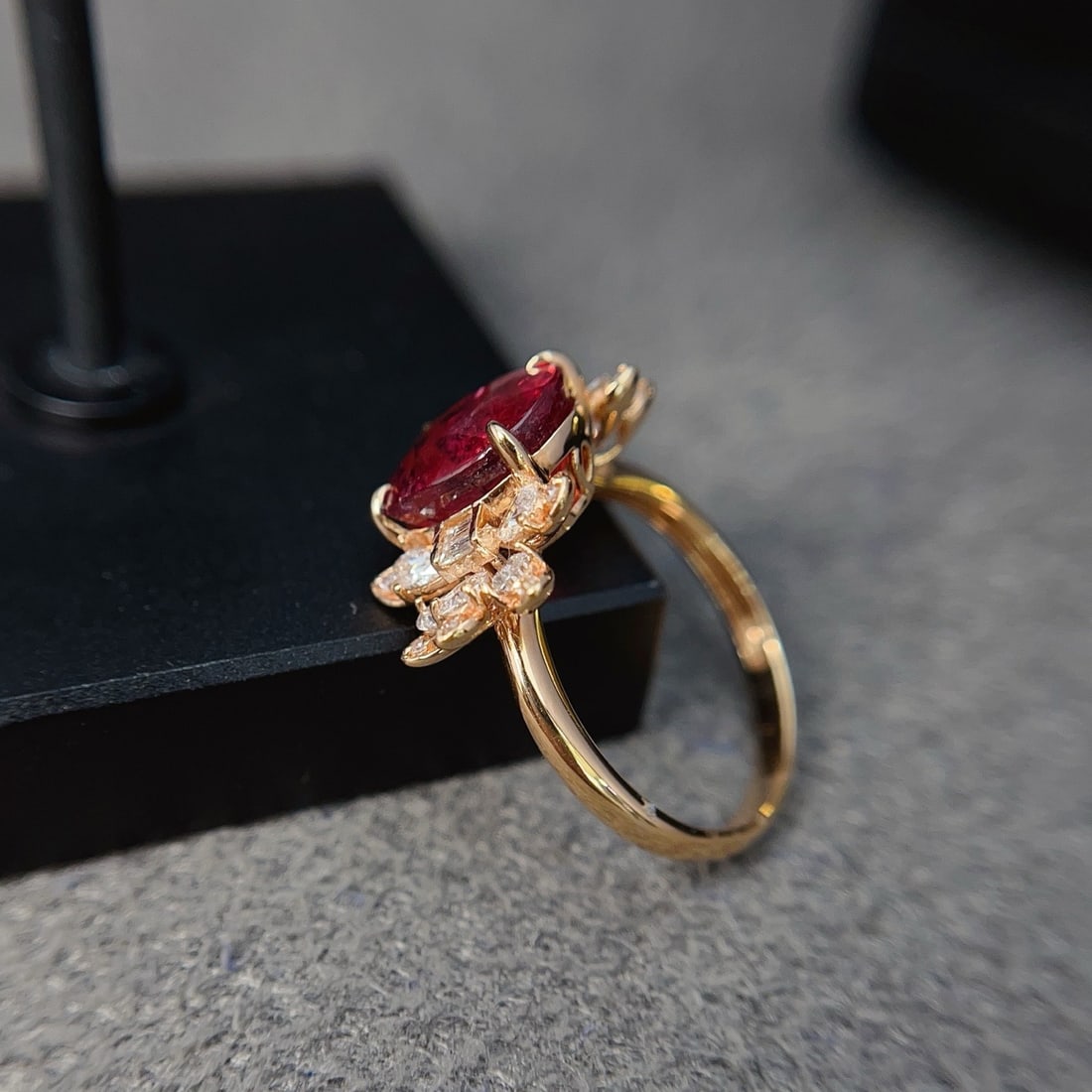 14k Gold 3.90 Ct Natural Tourmaline & Diamond Ring - 5