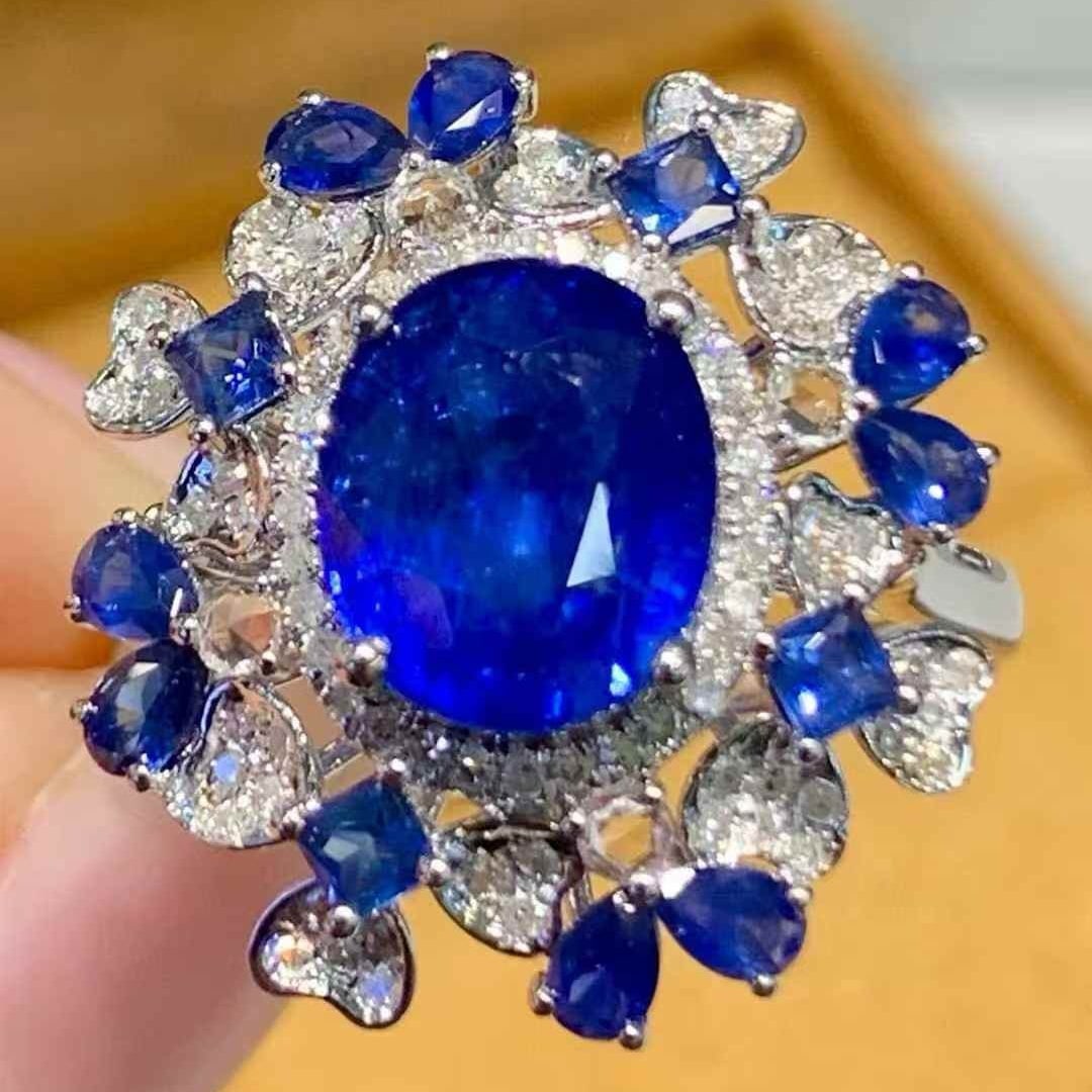 14k Gold 3.00 Ct Natural Sapphire & Diamond & Sapphire Ring - 2