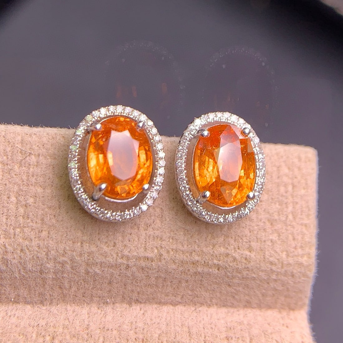 14k Gold 3.8 Ct Natural Spessartine & Diamond Earrings - 4