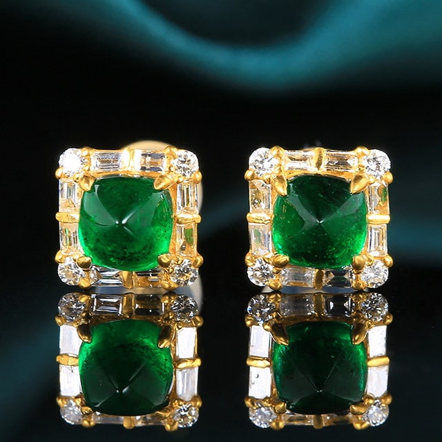 14k Gold 1.43 Ctw Natural Emerald & Diamond Earrings: Ref:231113195 // gold content:14k gold // main gemstone:emerald // shape:sugar-loaf // carat weight:1. 18ct // color:green // treatment:natural // // adjacent gemstone 2 : diamond // number of stones: