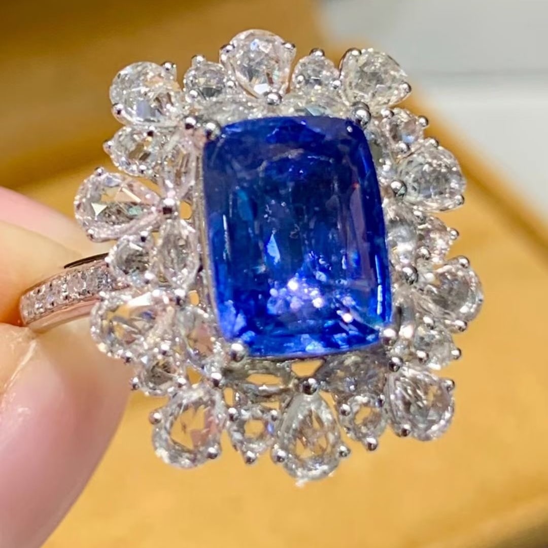 14k Gold 3.00 Ct Natural Sapphire & Sapphire & Diamond Ring - 3