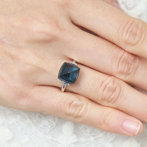 14k Gold 9.95 Ct Natural Topaz & Diamond Ring - 7