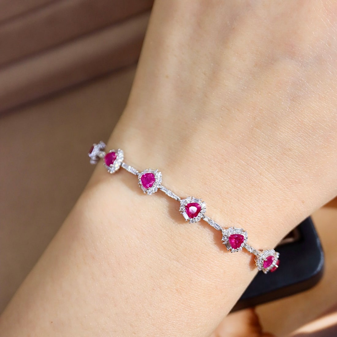 14k Gold 4.95 Ctw Natural Ruby & Diamond Bracelet - 4