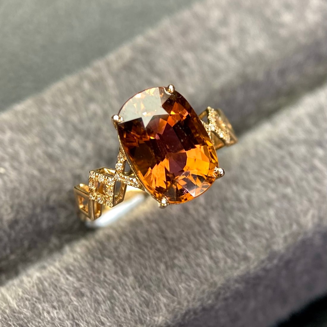 14k Gold 4.3 Ct Natural Tourmaline & Diamond Ring - 2