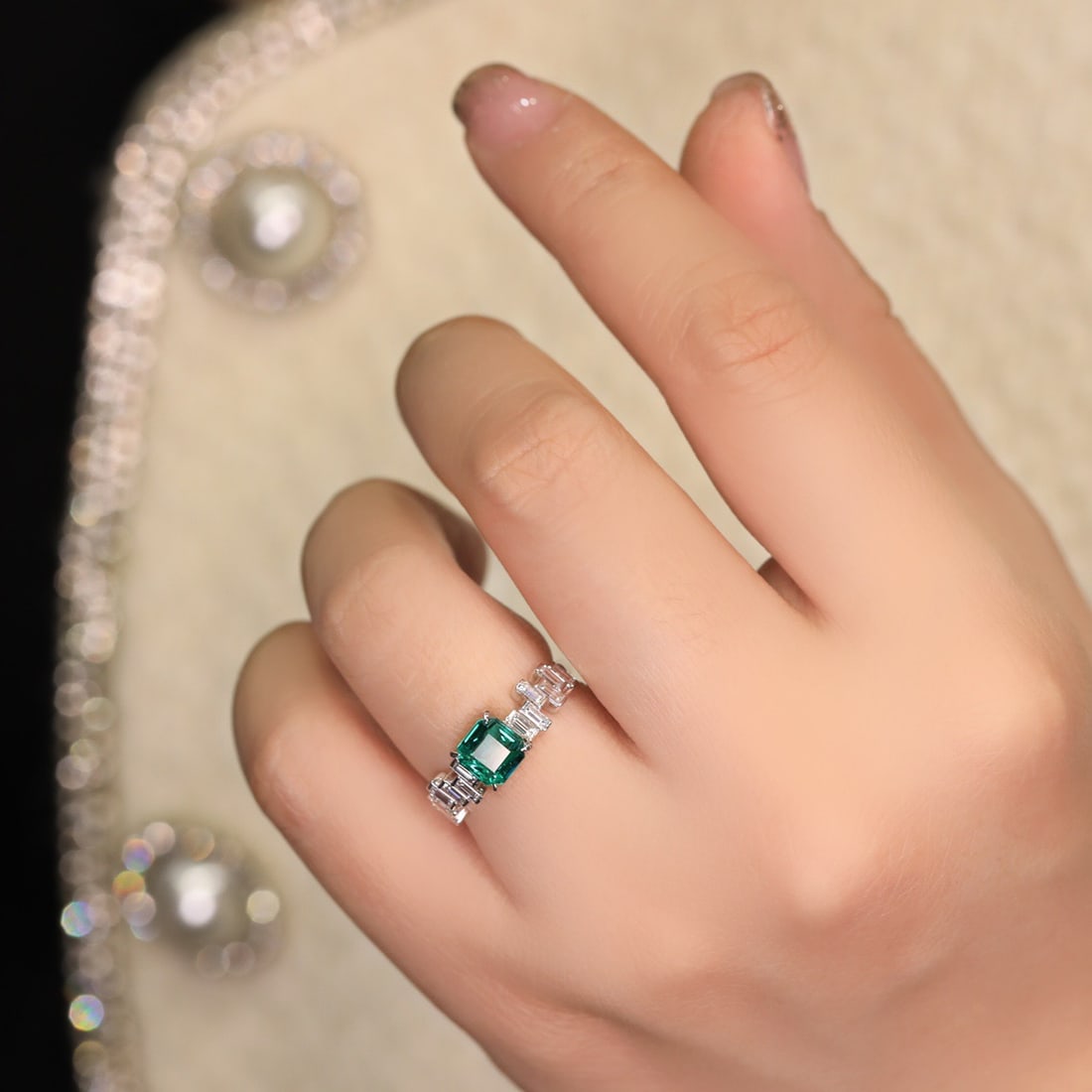 14k Gold 1.61 Ctw Natural Emerald & Diamond Ring - 4