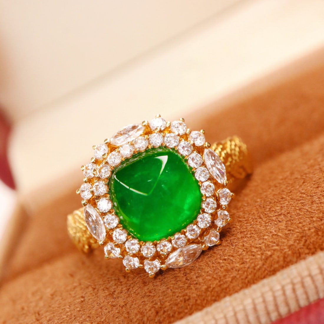 14k Gold 2.59 Ctw Vivid Green Natural Emerald & Diamond Ring - 4
