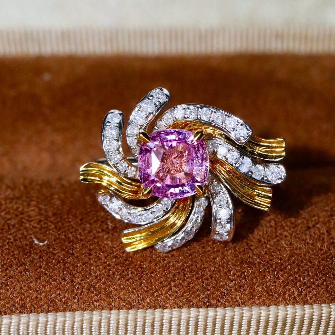 14k Gold 1.63 Ctw Natural Padparadscha Sapphire & Diamond Ring: Ref:231114105 // gold content:14k gold // ring size:7. 25us // // main gemstone:padparadscha sapphire // shape:cushion // carat weight:1. 31ct // color:orangish pink // treatment:natural // //