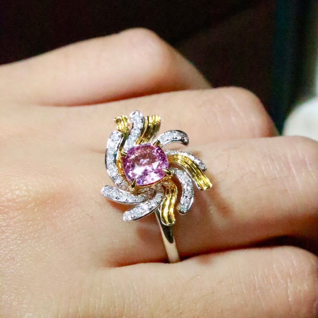 14k Gold 1.63 Ctw Natural Padparadscha Sapphire & Diamond Ring - 6