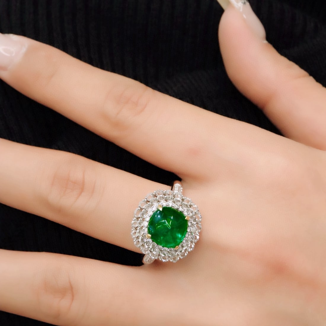 14k Gold 3.97 Ctw Vivid Green Natural Emerald & Diamond Ring - 5