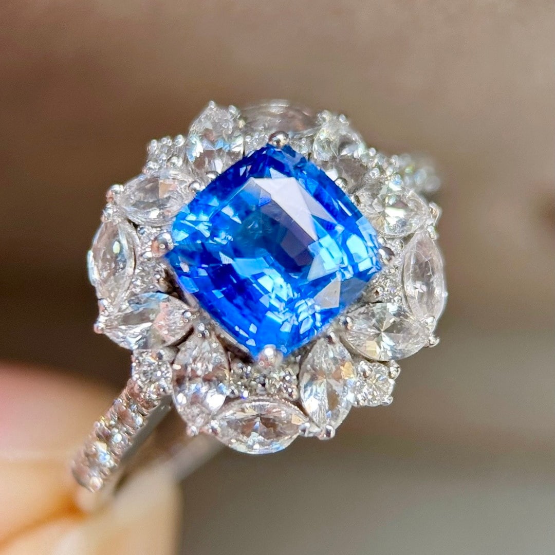 14k Gold 1.83 Ctw Natural Sapphire & Diamond Ring: Ref:231114115 // gold content:14k gold // ring size:7. 25us // // main gemstone:sapphire // shape:cushion // carat weight:1. 60ct // color:blue // treatment:natural // // adjacent gemstone 2 :